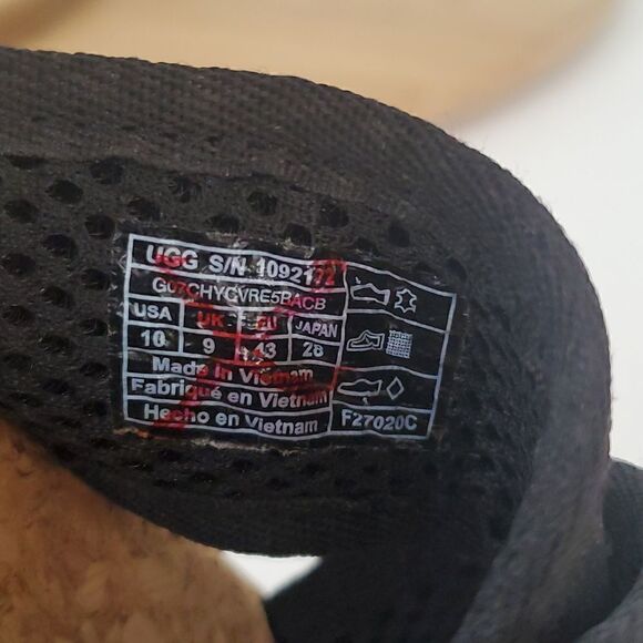 UGG Seaside Slide Cowhide Black Slippers Men's Size 10 Style # 1092172-BLK - Picture 7 of 8